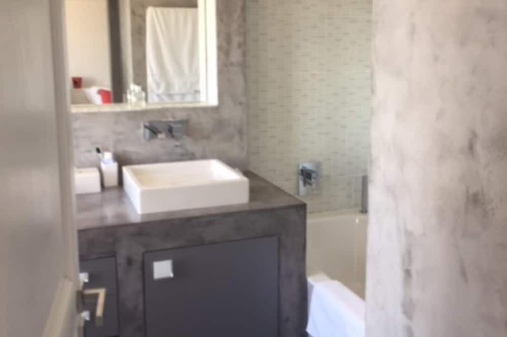 Photo of Bathroom in Grimaud
