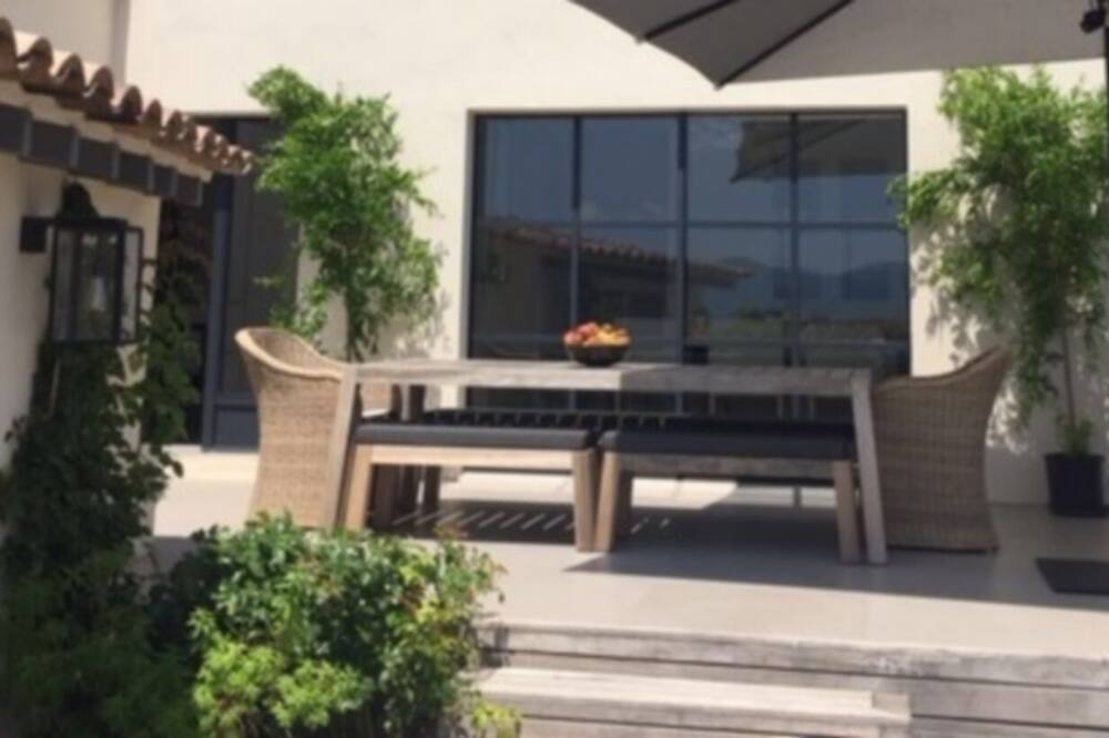 Photo of Patio Balcony in Grimaud