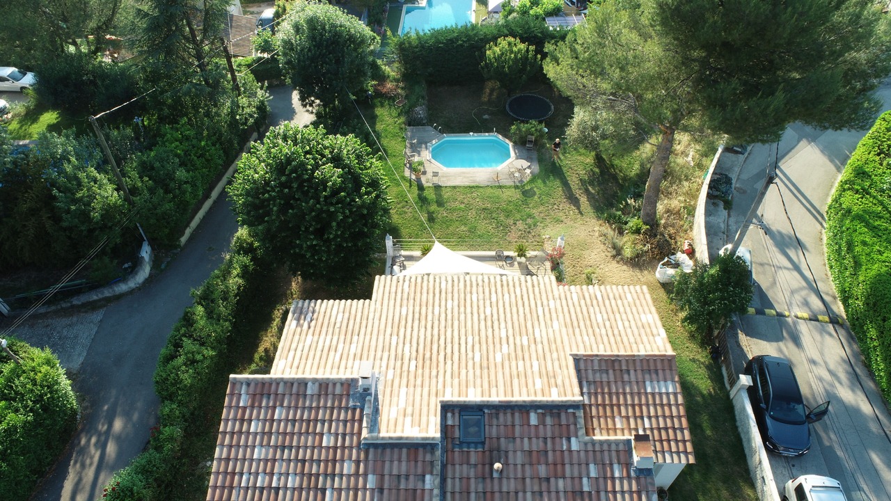 Photo of Outdoor in Auriol