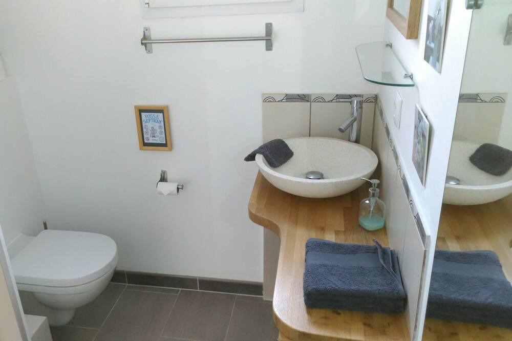 Photo of Bathroom in Orgnac-l'Aven