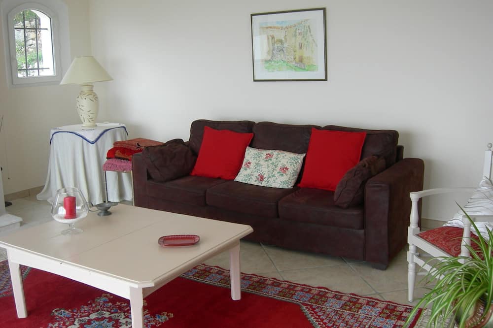 Photo of Livingroom in Speracedes