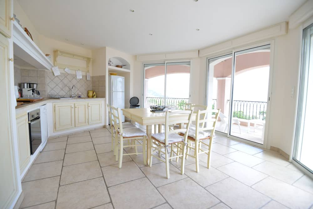 Photo of Kitchen in Speracedes
