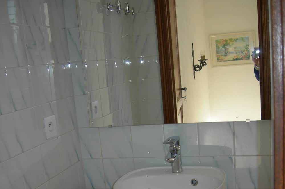 Photo of Bathroom in Le Tignet