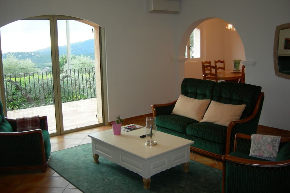 Photo of Livingroom in Le Tignet