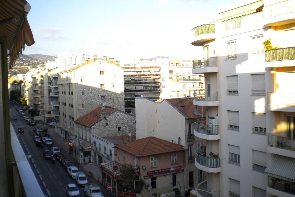 Photo of Patio Balcony in Liberation