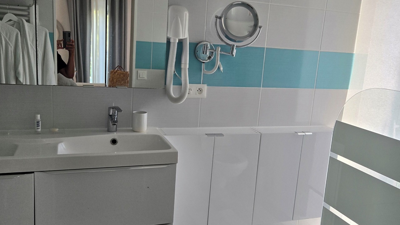 Photo of Bathroom in Frejus
