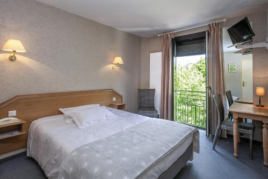 Photo of Bedroom in Meyrueis