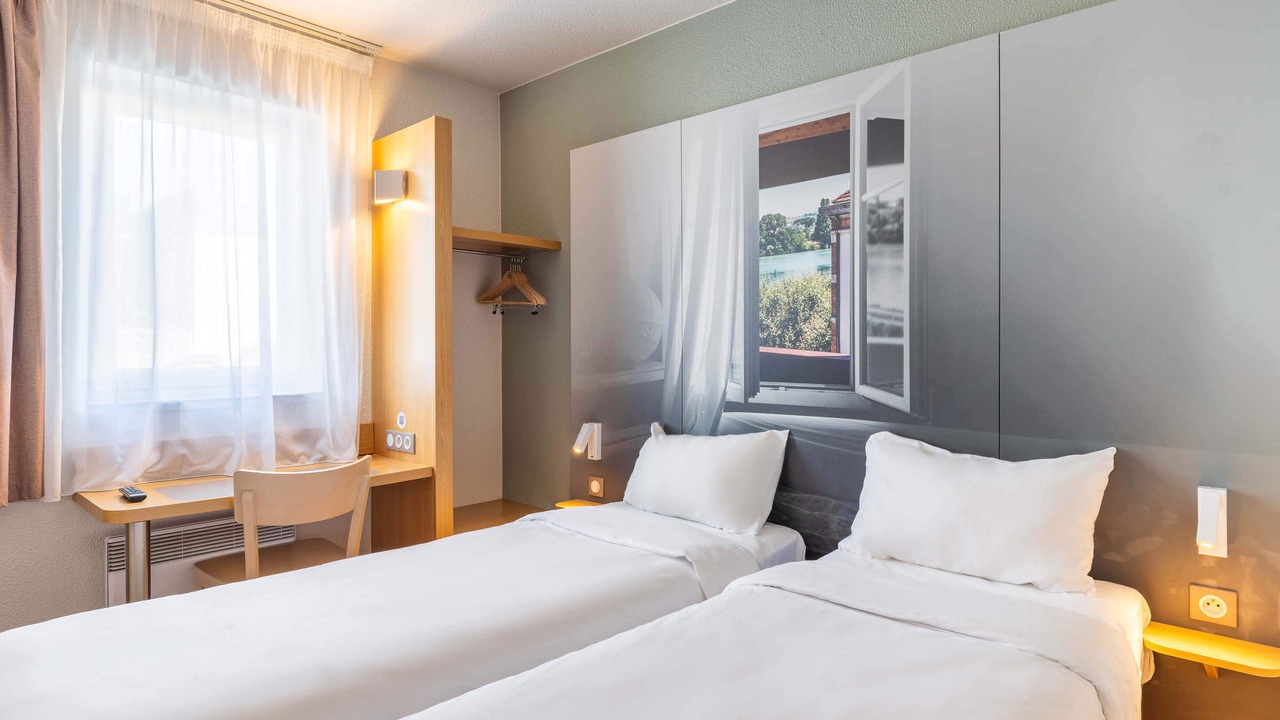 Photo of Bedroom in Saint-Bonnet-de-Mure