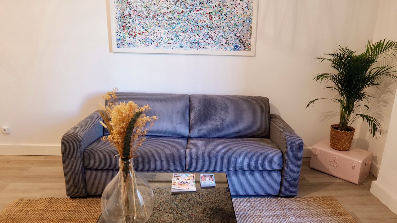 Photo of Livingroom in Prefecture