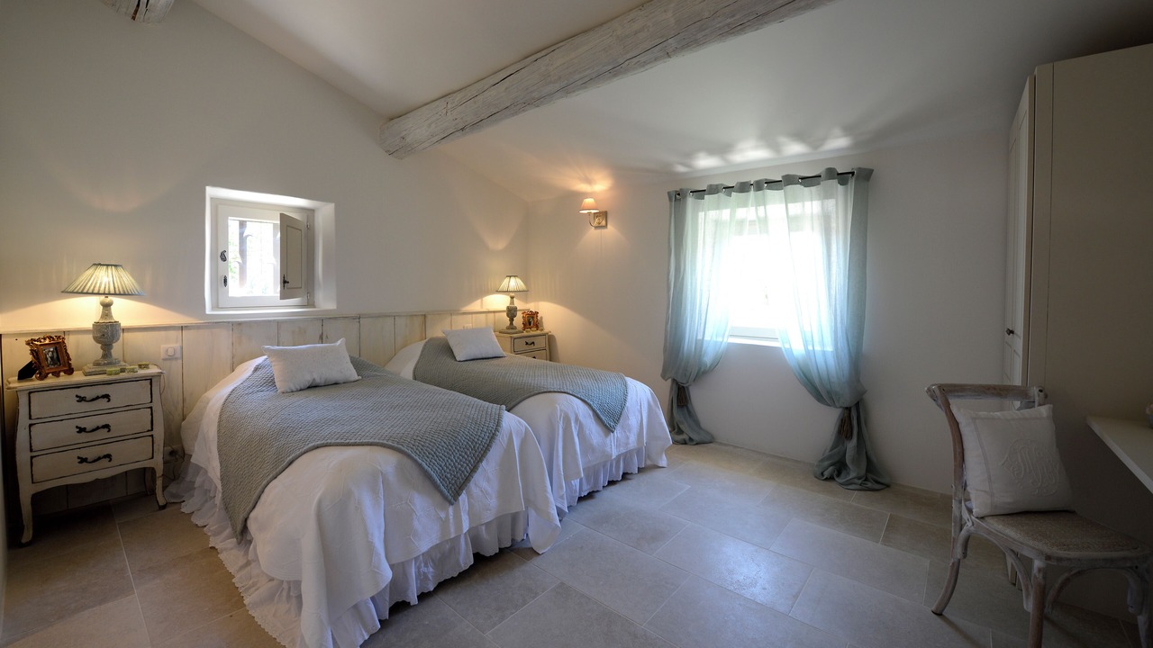 Photo of Others in Gordes