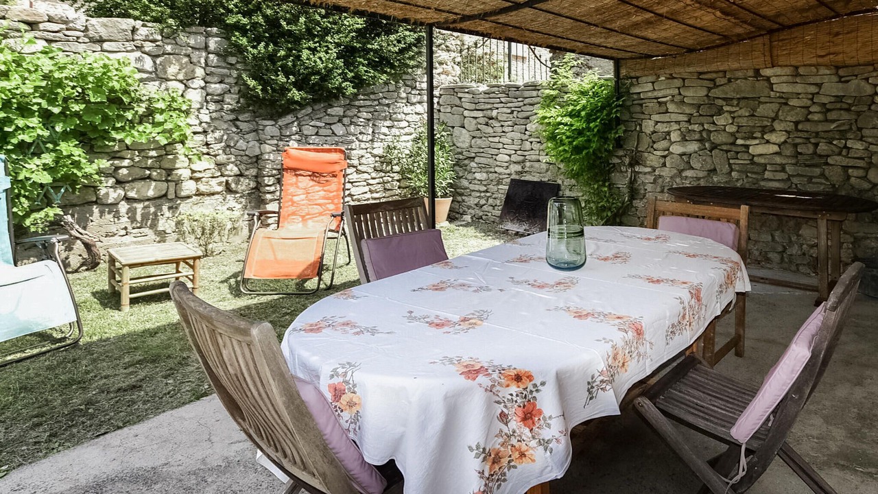Photo of Others in Saint-Martin-de-Castillon