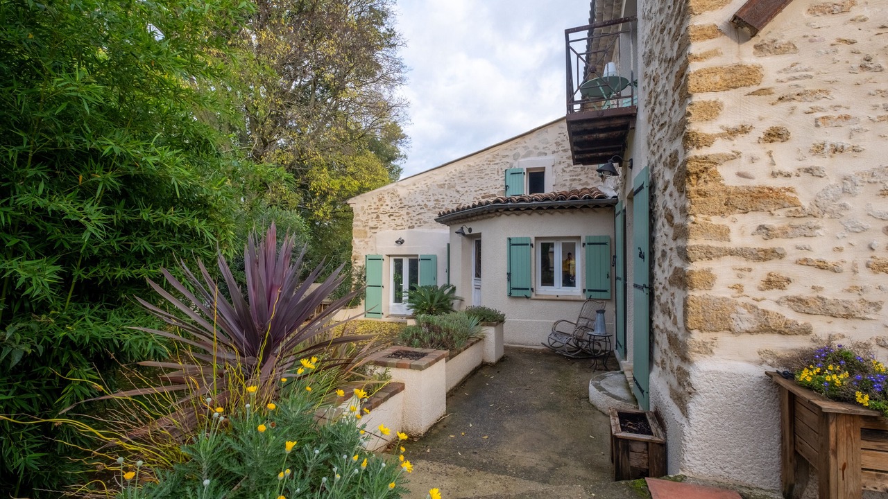 Photo of Outdoor in Beauvallon