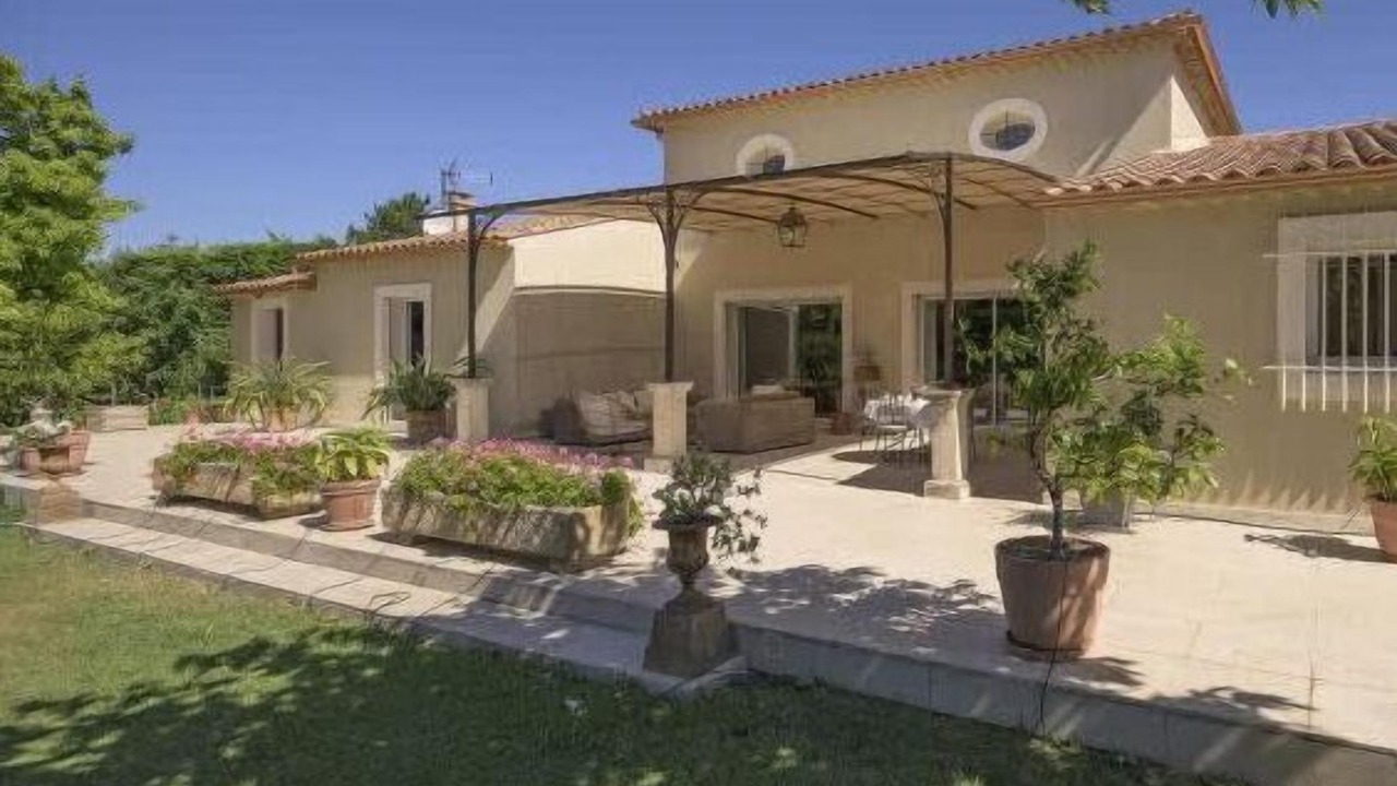 Photo of Outdoor in Mouries