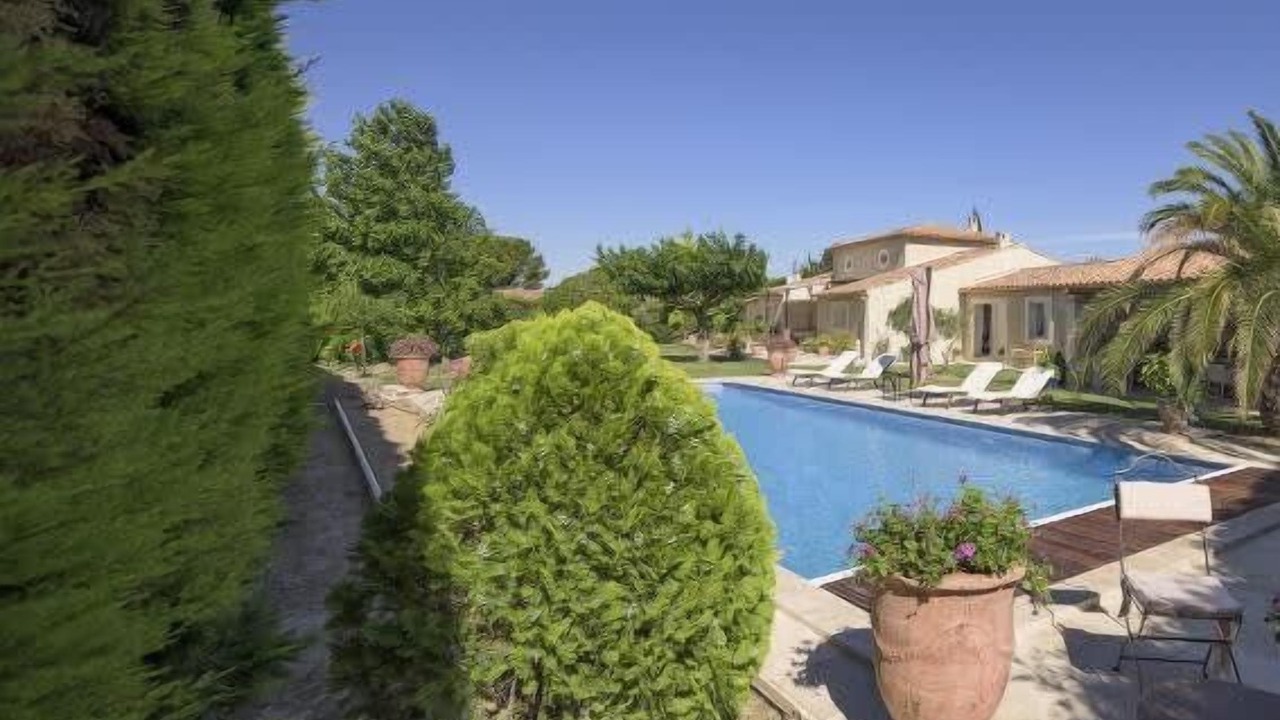 Photo of Outdoor in Mouries
