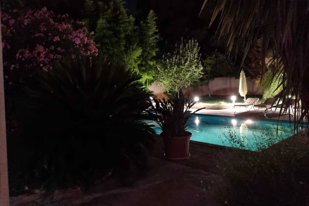 Photo of Outdoor in Rognac