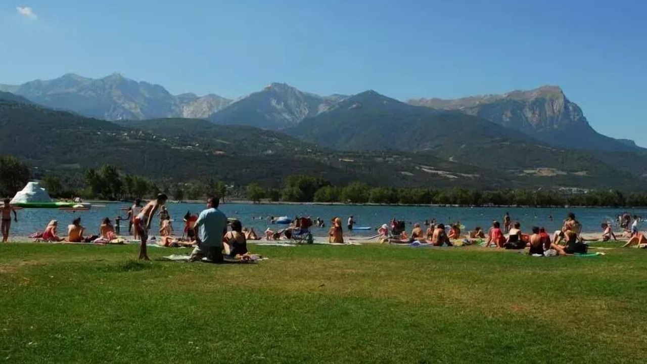Photo of Others in Baratier