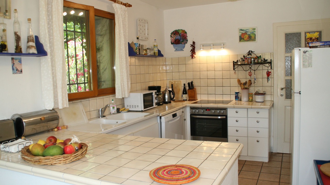 Photo of Kitchen in Bagnols-en-Foret