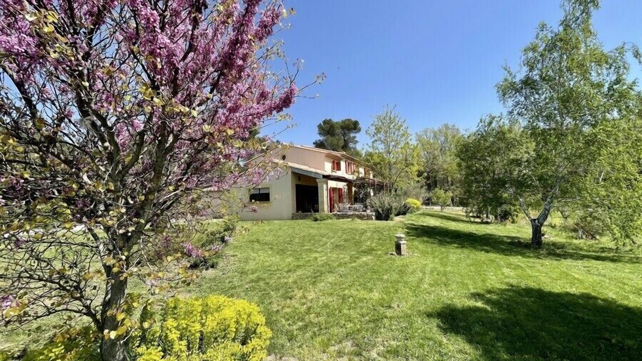 Photo of Outdoor in Rognes