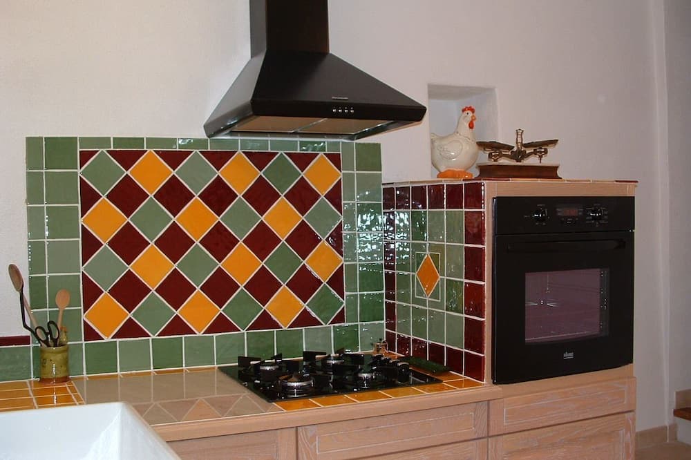 Photo of Kitchen in Sablet