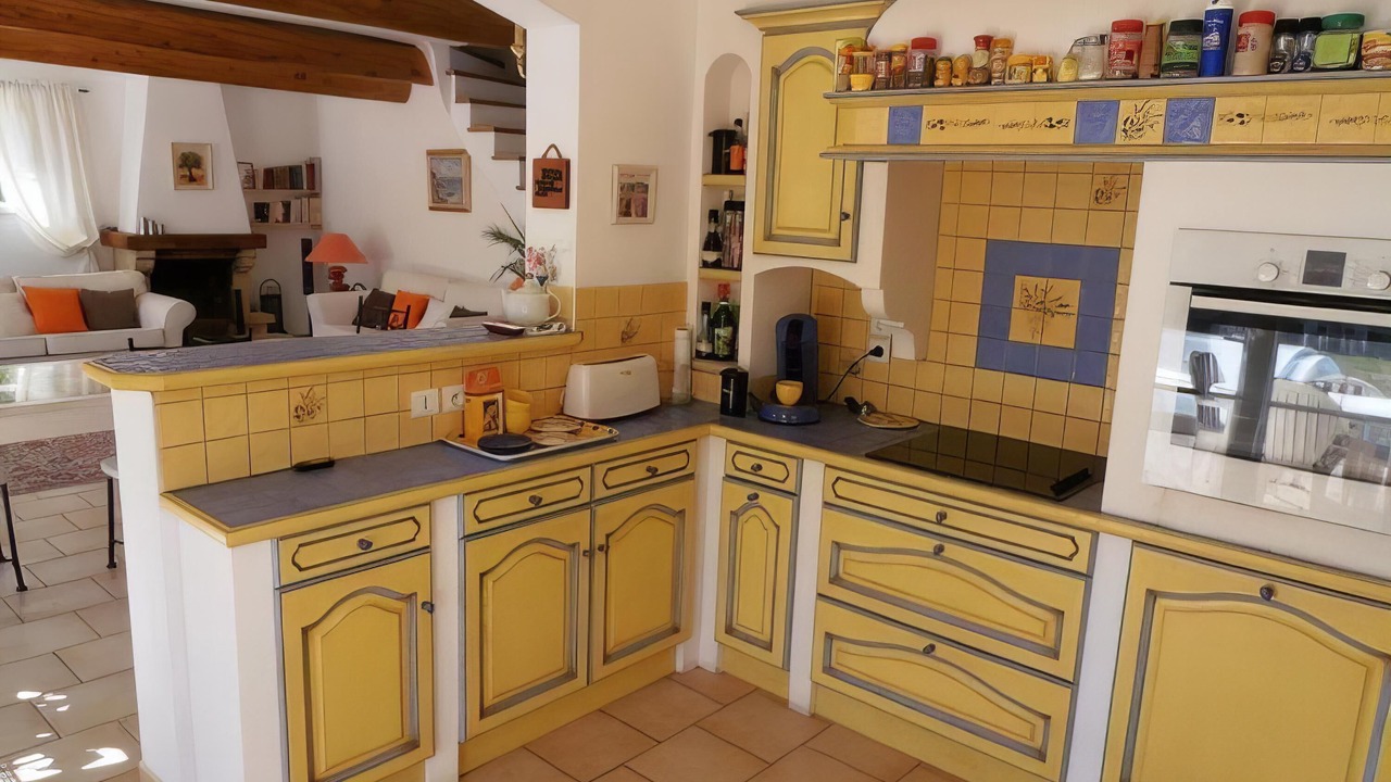 Photo of Kitchen in Saint-Maurice-sur-Eygues