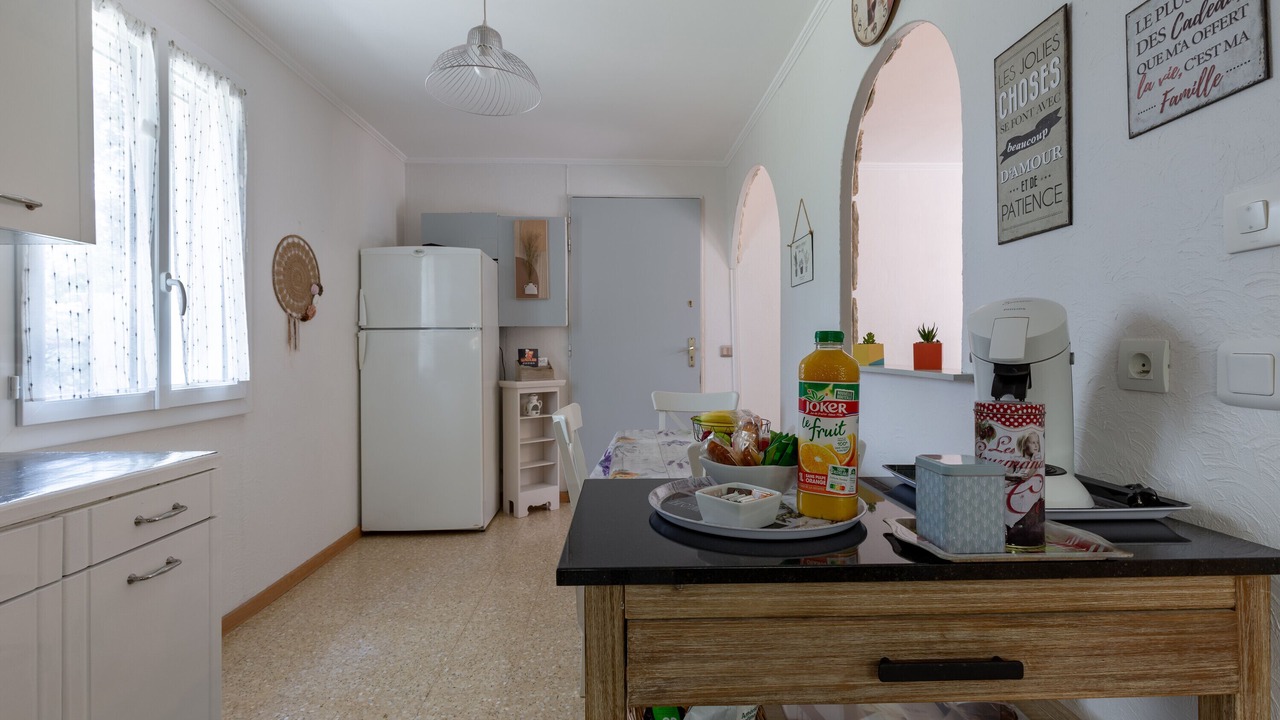 Photo of Kitchen in Mazan