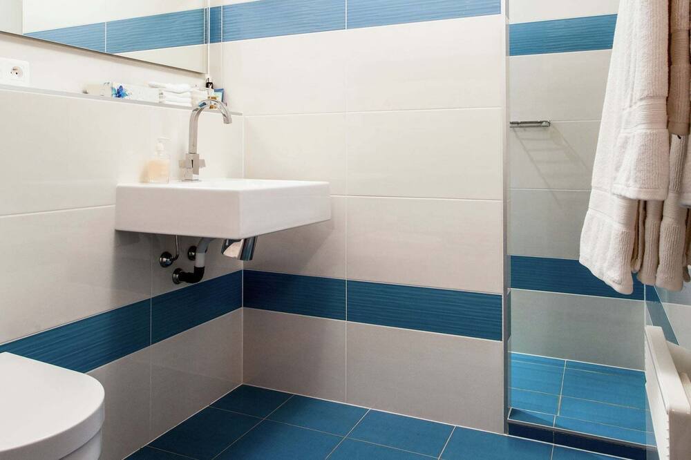 Photo of Bathroom in Les Adrets-de-l'Esterel