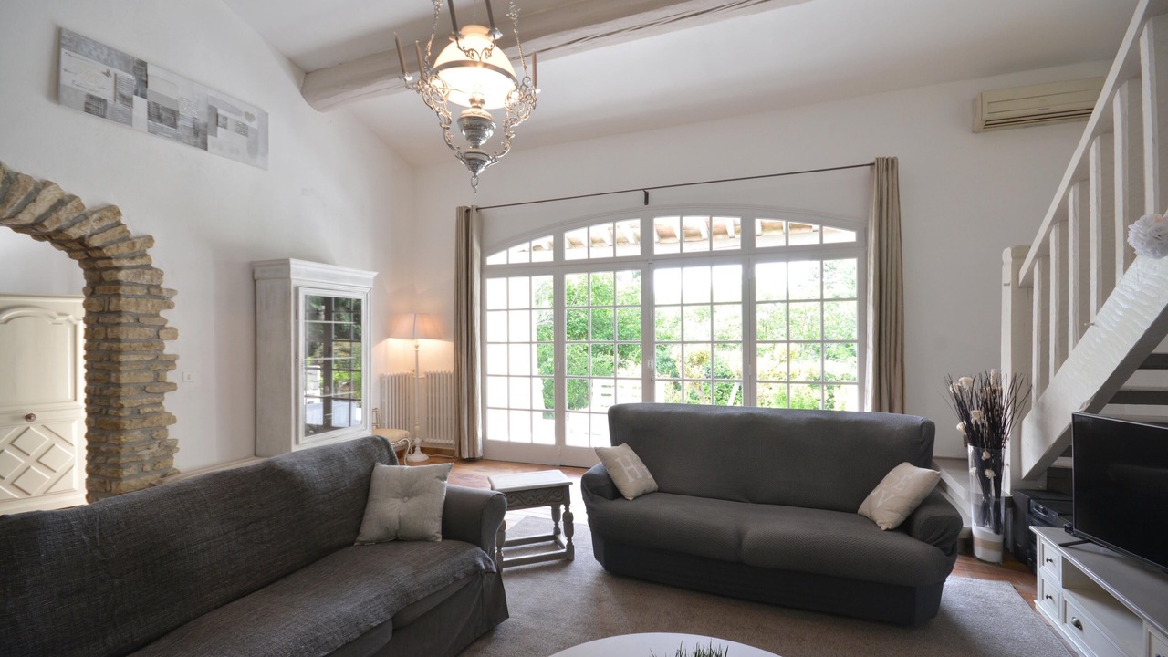 Photo of Livingroom in L'Isle-sur-la-Sorgue