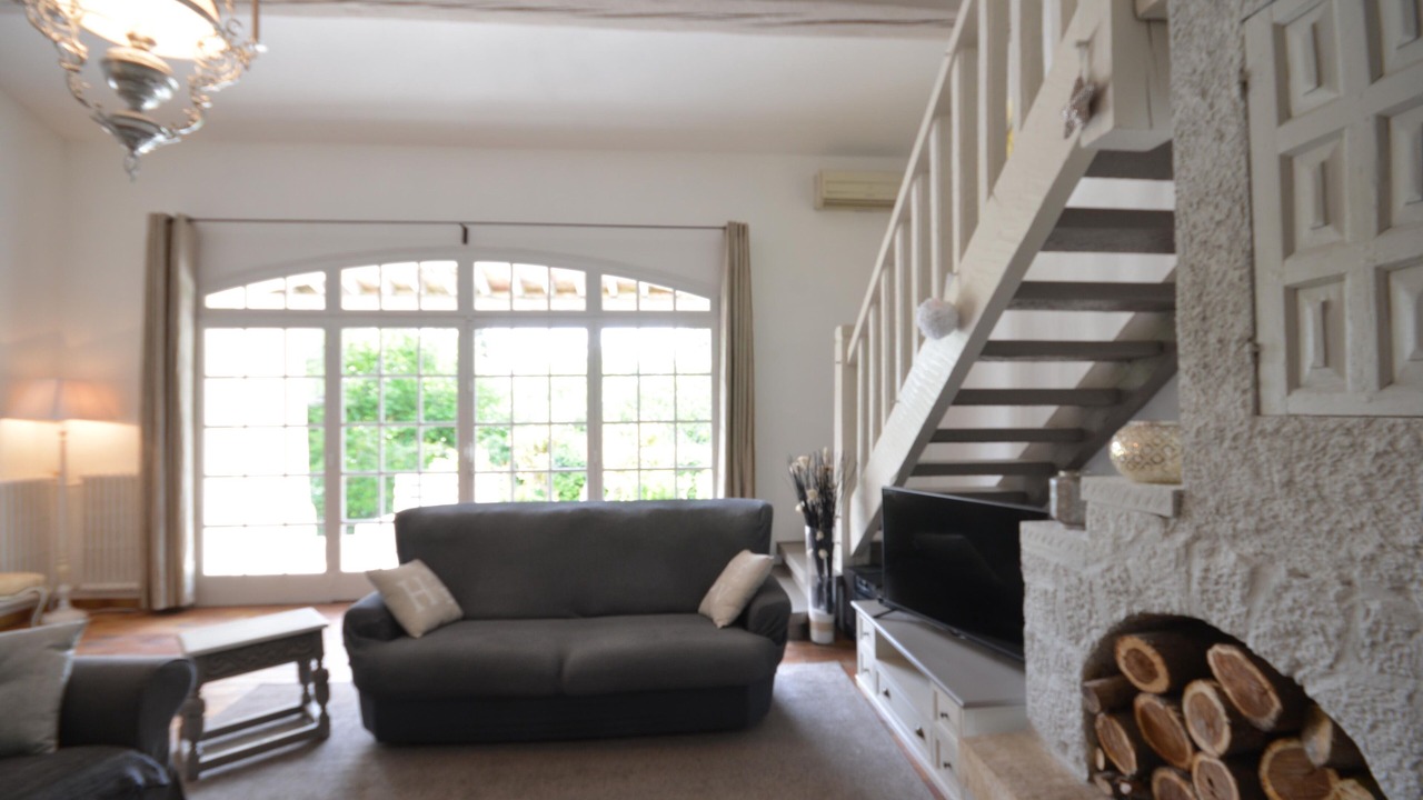 Photo of Livingroom in L'Isle-sur-la-Sorgue