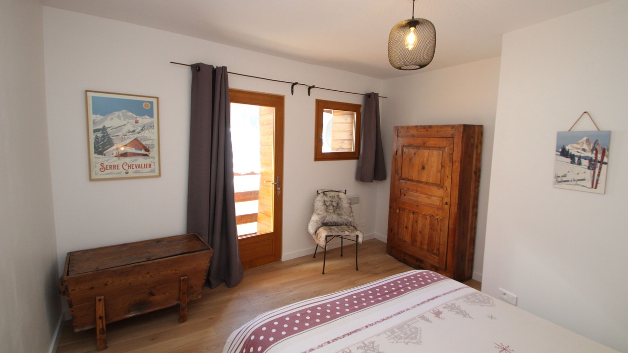 Photo of Bedroom in Monetier-les-Bains