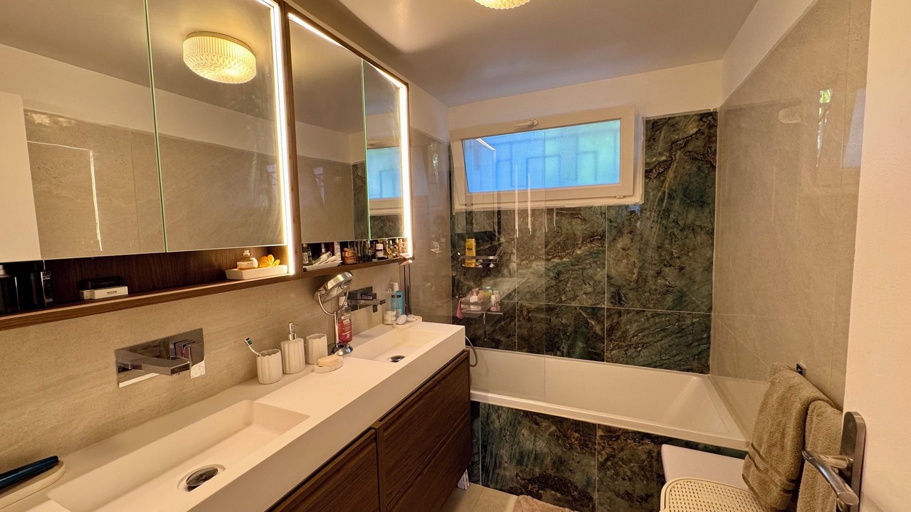 Photo of Bathroom in Carqueiranne