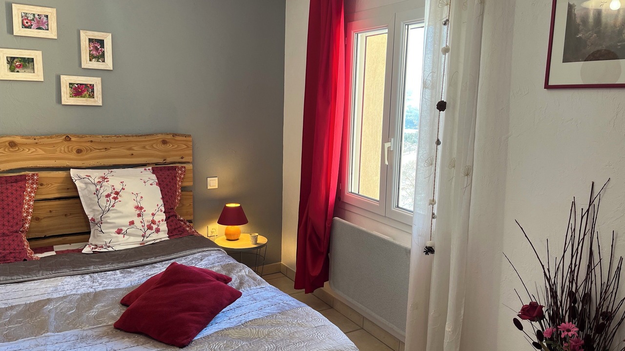 Photo of Bedroom in Saint-Disdier