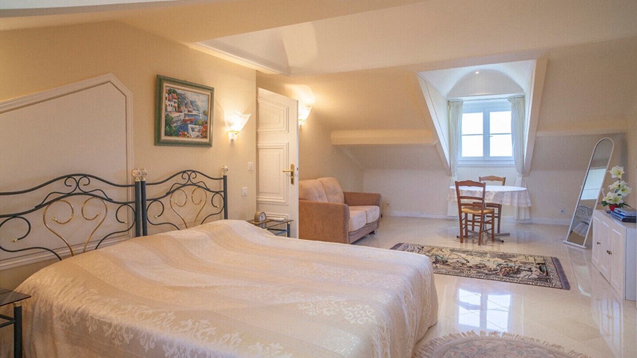 Photo of Bedroom in Saint-Aygulf