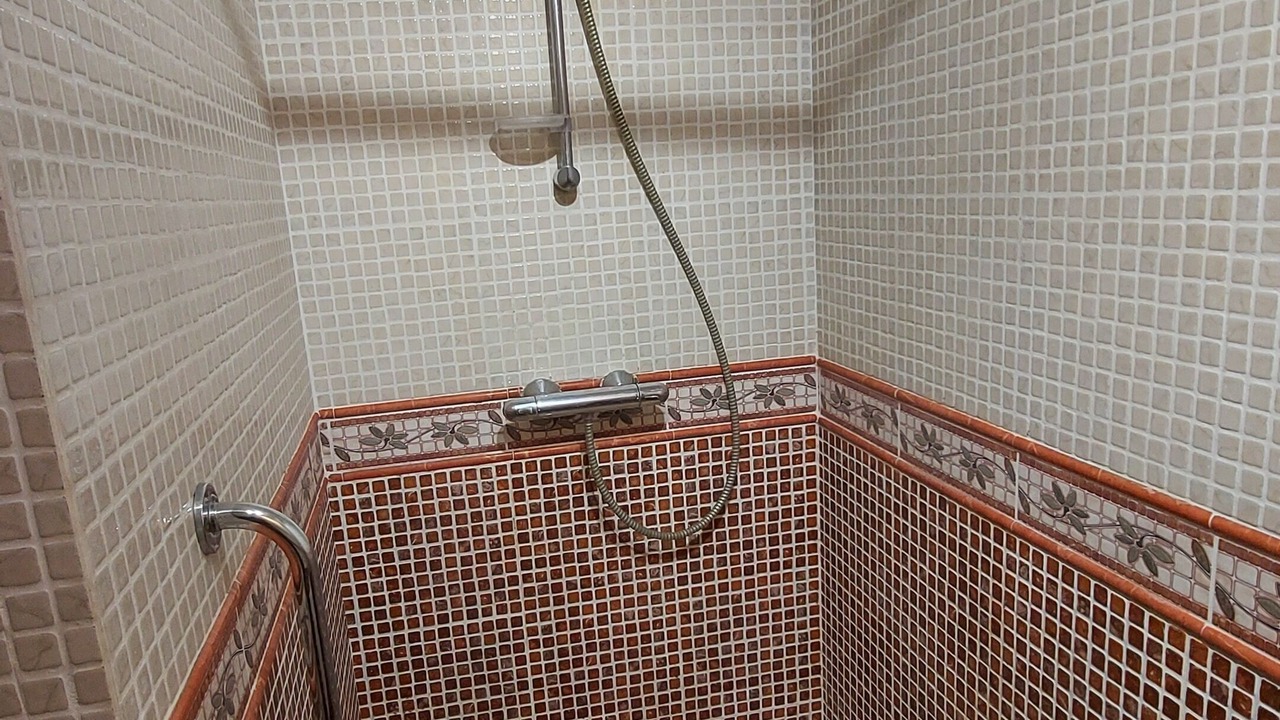 Photo of Bathroom in Speracedes