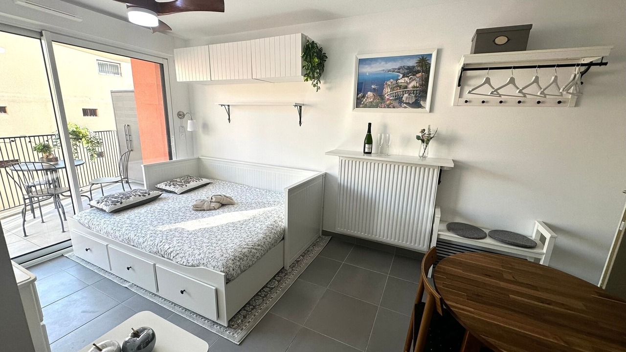 Photo of Bedroom in Riquier