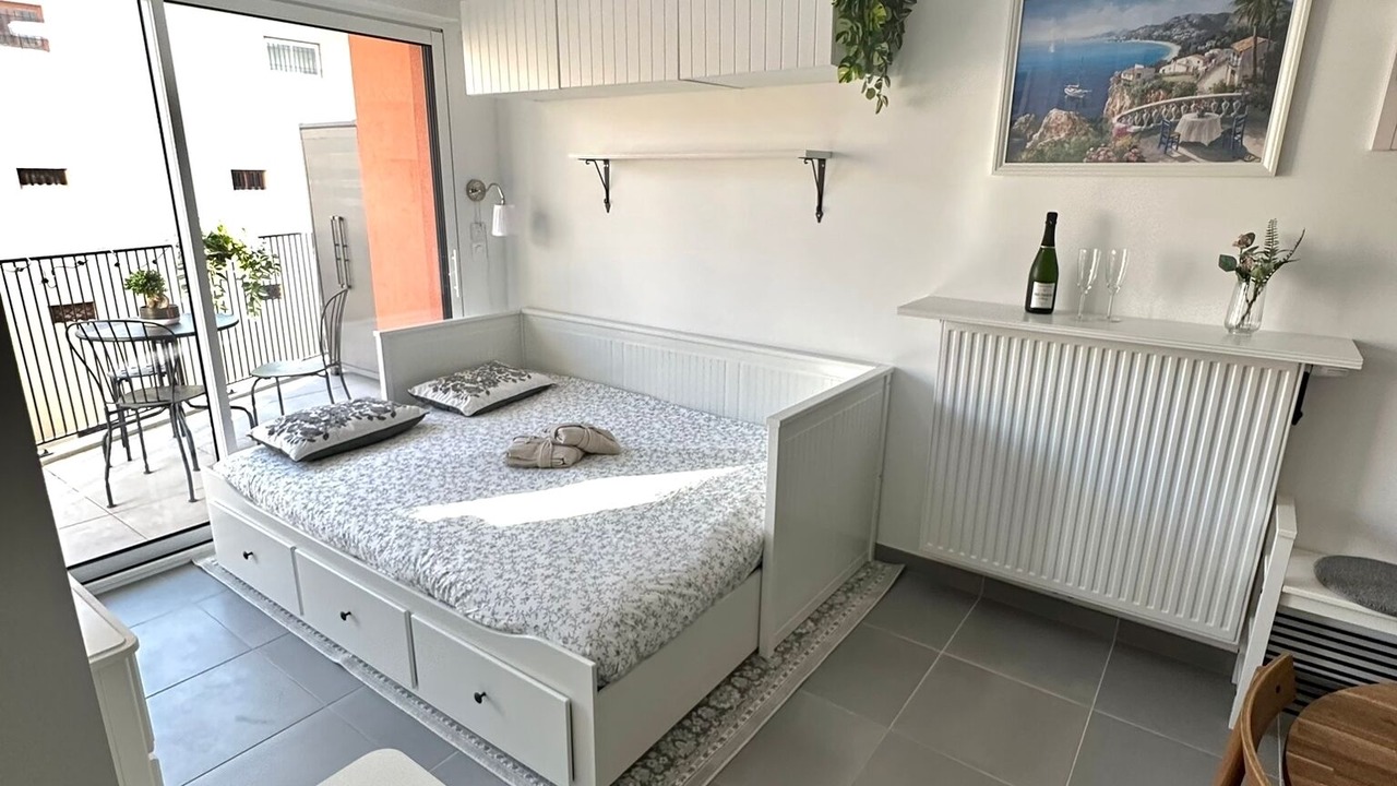 Photo of Bedroom in Riquier