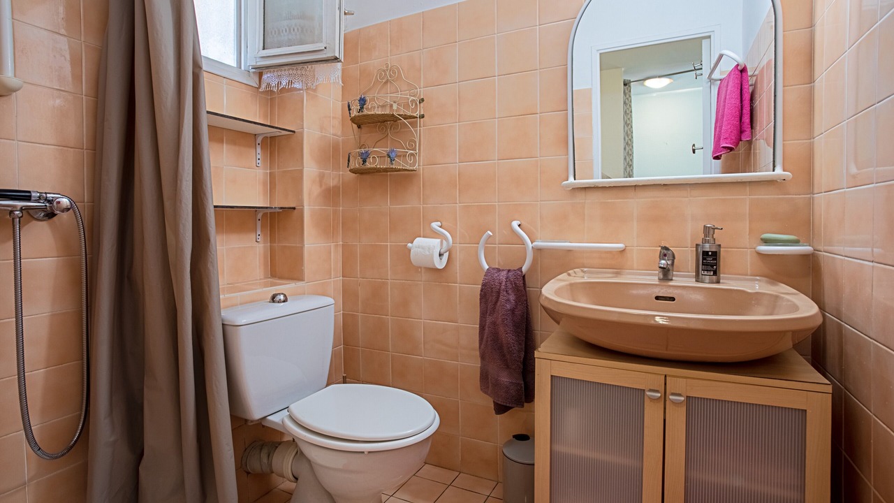 Photo of Bathroom in Carqueiranne