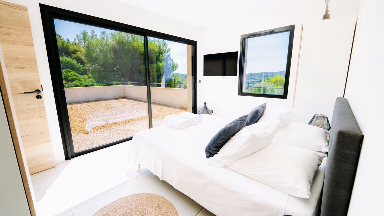 Photo of Bedroom in La Cadiere-d'Azur