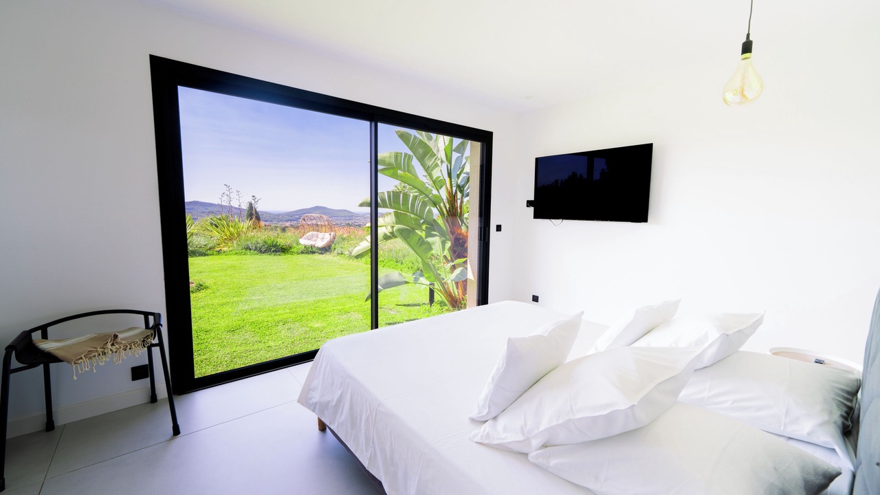 Photo of Bedroom in La Cadiere-d'Azur