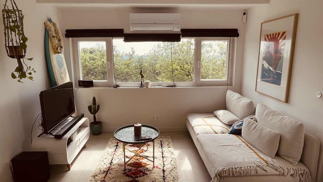 Photo of Livingroom in Eguilles