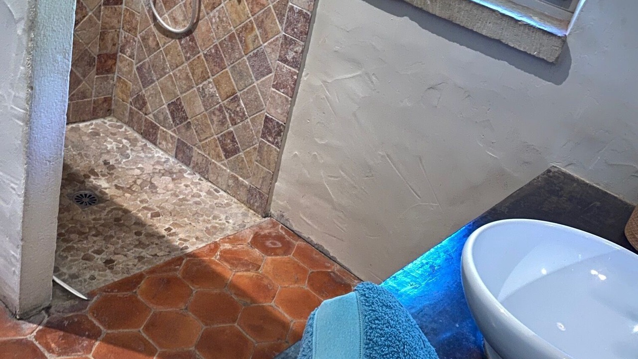 Photo of Bathroom in Gordes