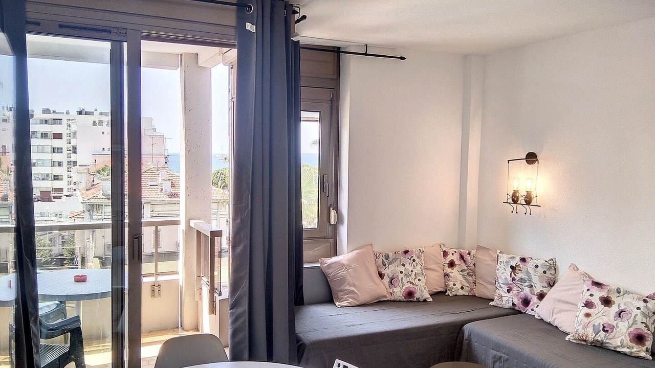 Photo of Livingroom in Juan-les-Pins