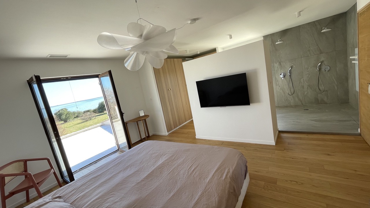 Photo of Bedroom in Vic-la-Gardiole