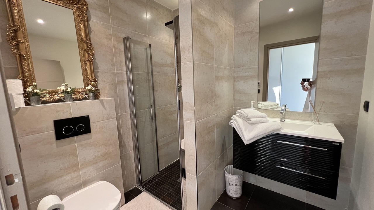 Photo of Bathroom in Le Cannet