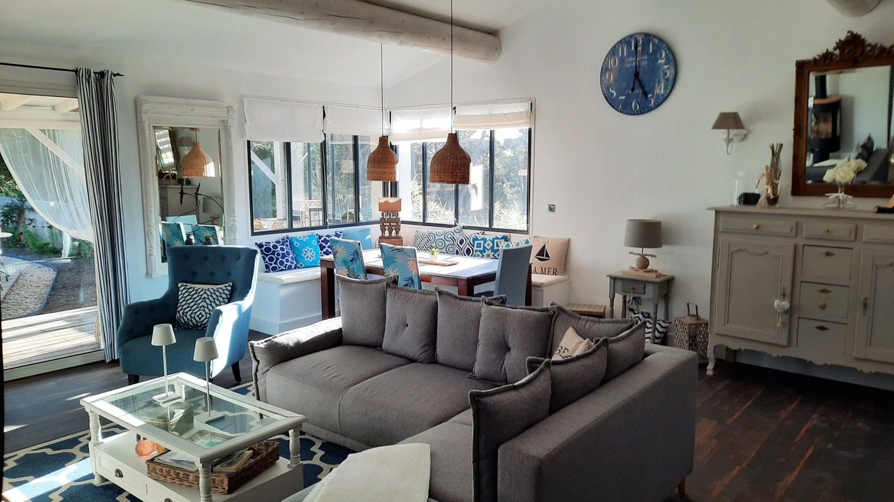 Photo of Livingroom in Uchaux