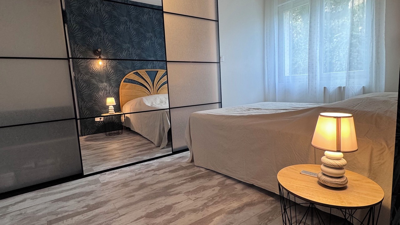 Photo of Bedroom in Guerrevieille
