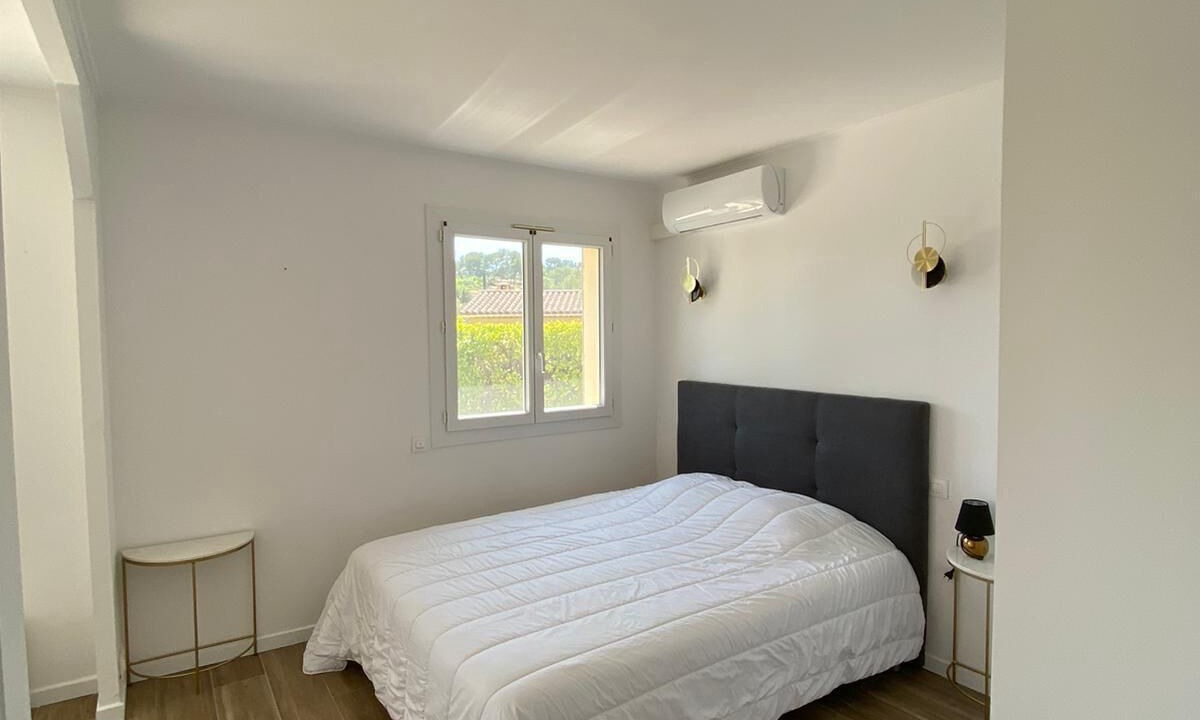 Photo of Bedroom in Peymeinade