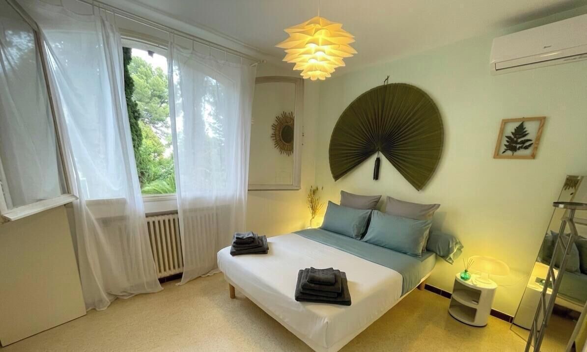 Photo of Bedroom in Cite Gely
