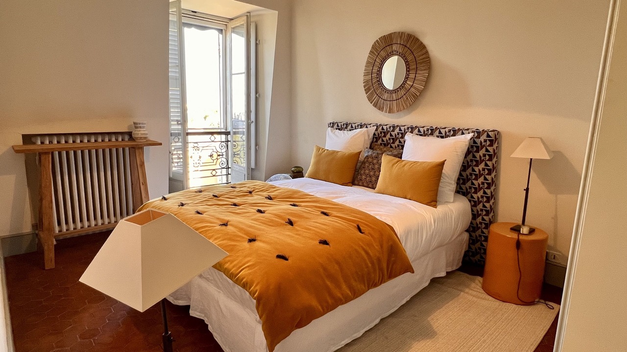 Photo of Bedroom in Roucas-Blanc