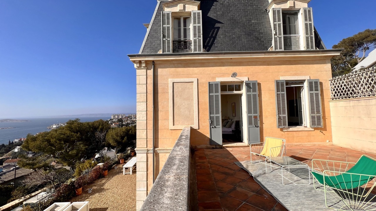 Photo of Patio Balcony in Roucas-Blanc