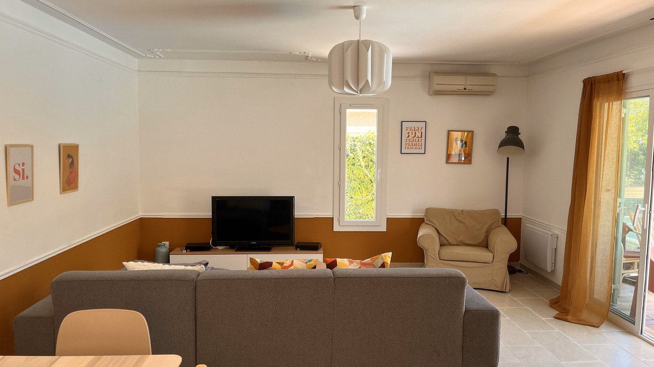 Photo of Livingroom in Rognonas